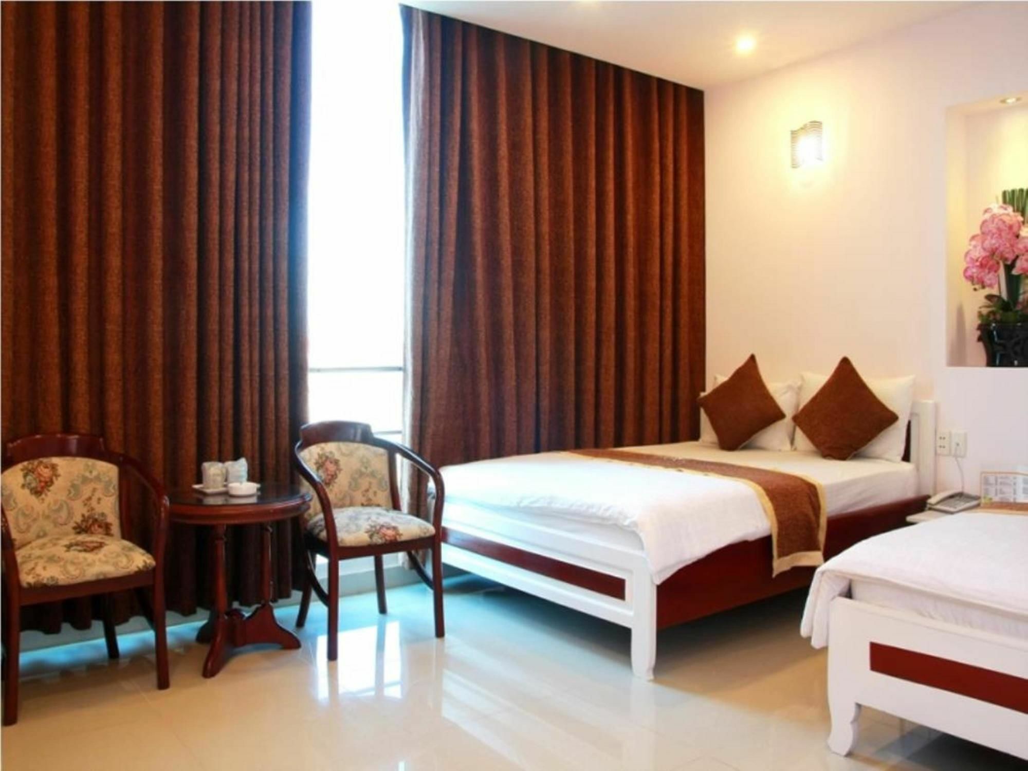 Hanz Huong Mai Hotel Хошимин Экстерьер фото